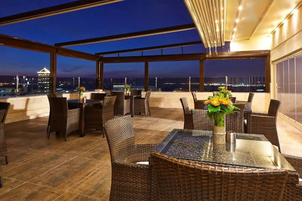 DoubleTree by Hilton Izmir